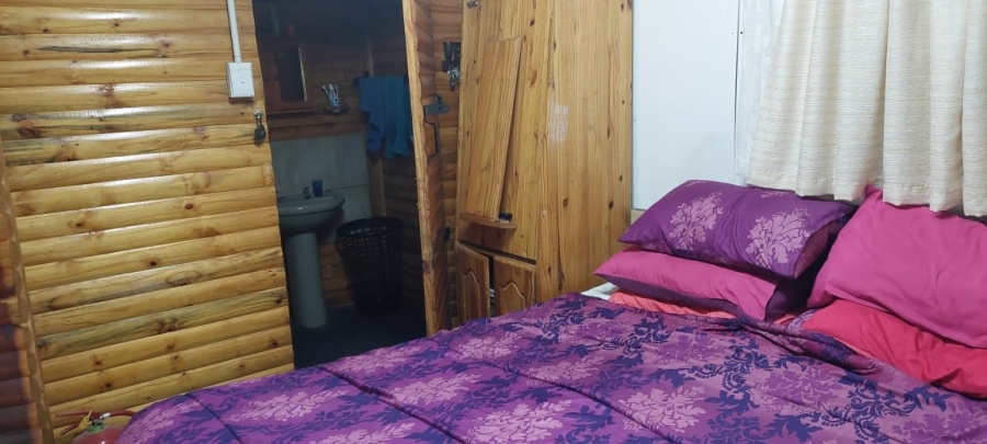 2 Bedroom Property for Sale in Bethulie Free State